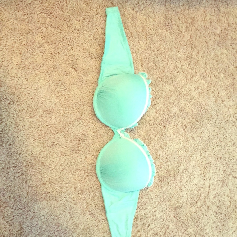 Turquoise bra